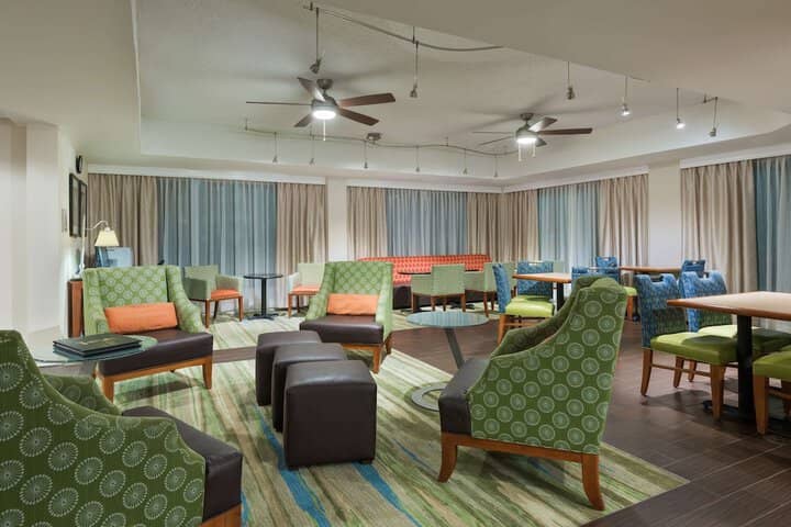 Hotel Interior 4 of 37
