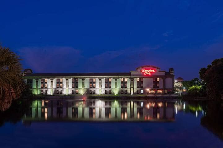 Hotel 35 of 37